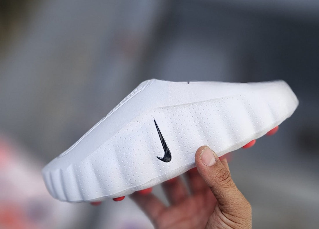 Nike Mind 001 Slide Sandals - White and Black
