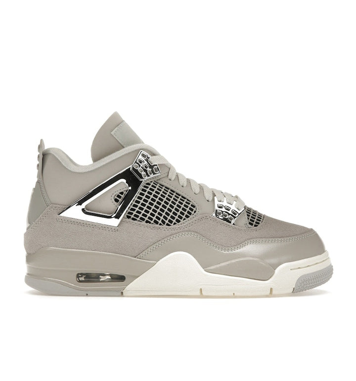 Air Jordan 4 Retro - Frozen Moments